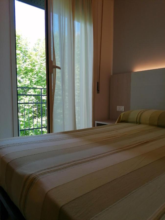 Hotel Andrea'S Rimini Exterior foto